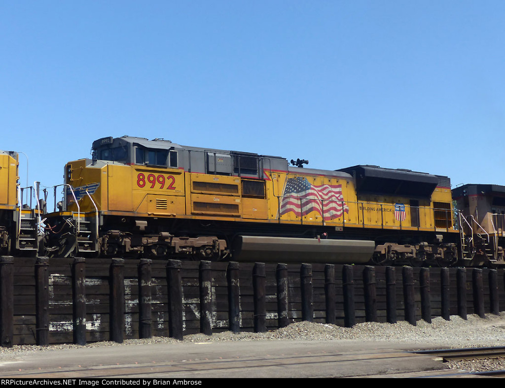 UP SD70AH 8992